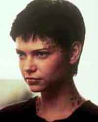 Ezri-05.JPG (7069 bytes)