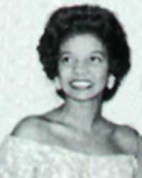 Nichelle-07.jpg (9672 bytes)